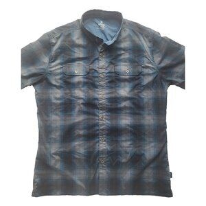KUHL Men's Response Short-Sleeve Button-Down Shirt in Blue Plaid Pattern Size L